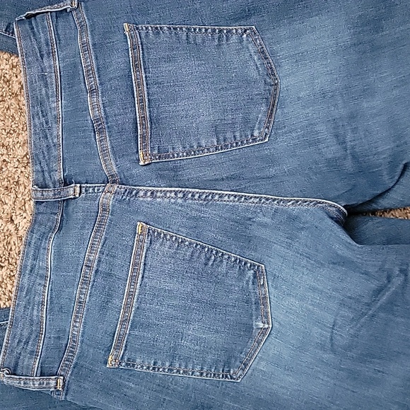 Universal Threads MidRise Skinny - Picture 3 of 3